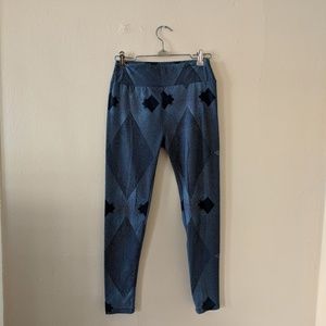 Lularoe leggings blue stripes OS